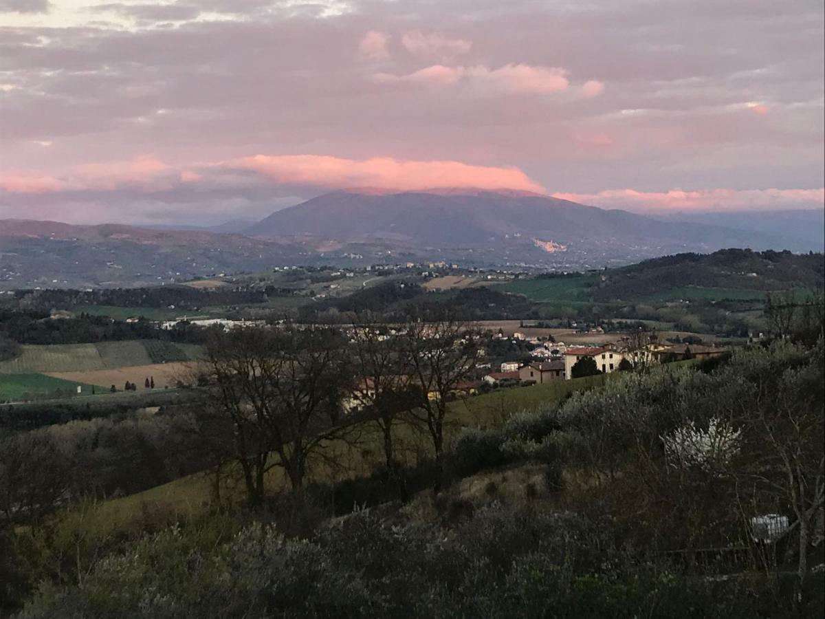 Casale Mille E Una Notte Περούτζια Εξωτερικό φωτογραφία